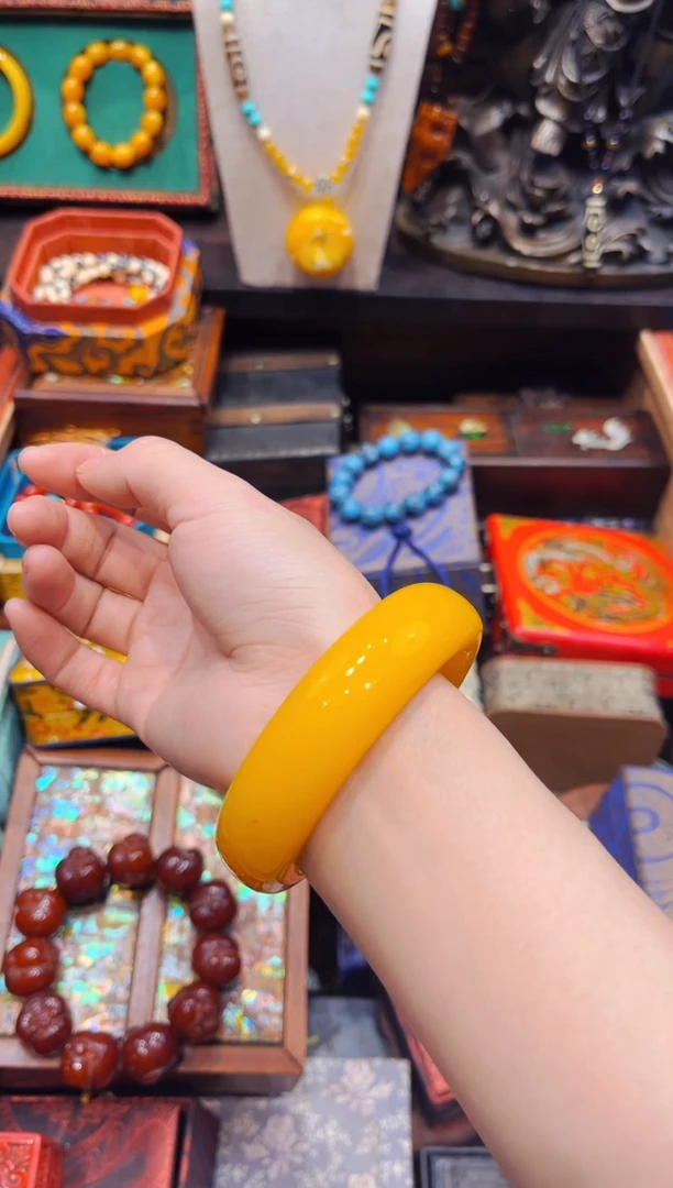 【闪购商品】蜜蜡裸石未镶嵌欣妹专属精选链接a679602