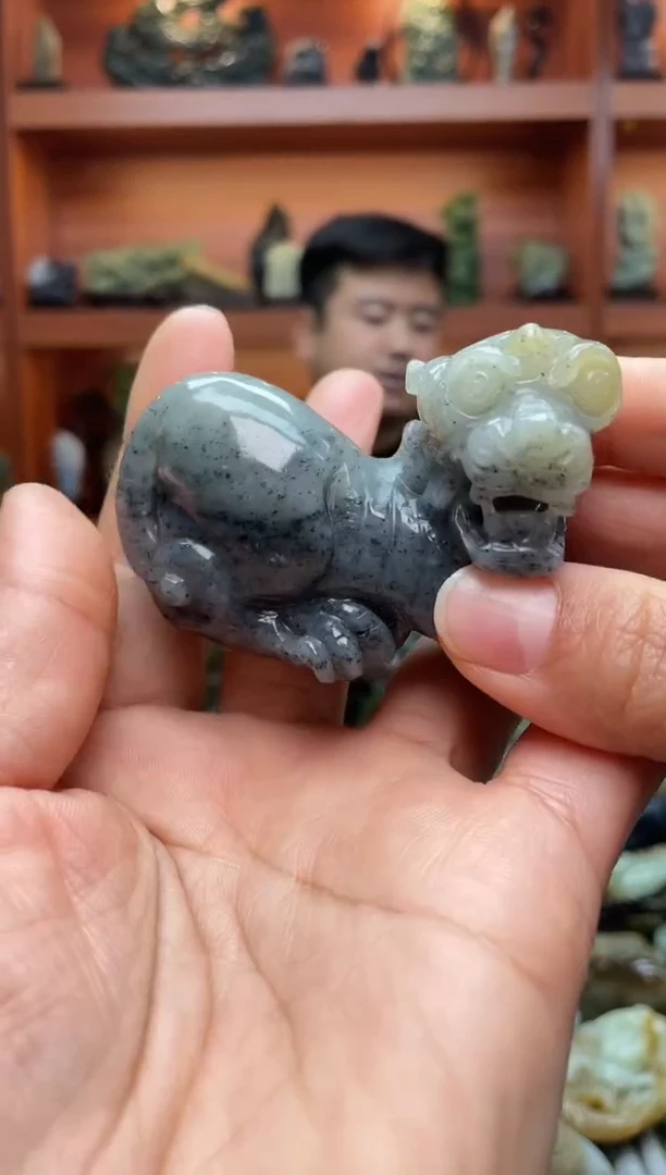 未镶嵌和田玉把件1