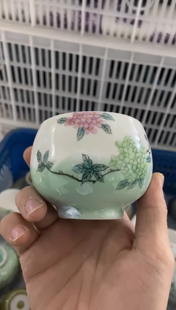 杯无运费险有瑕疵的摄影的产品有使用过的痕迹有点脏介意勿拍