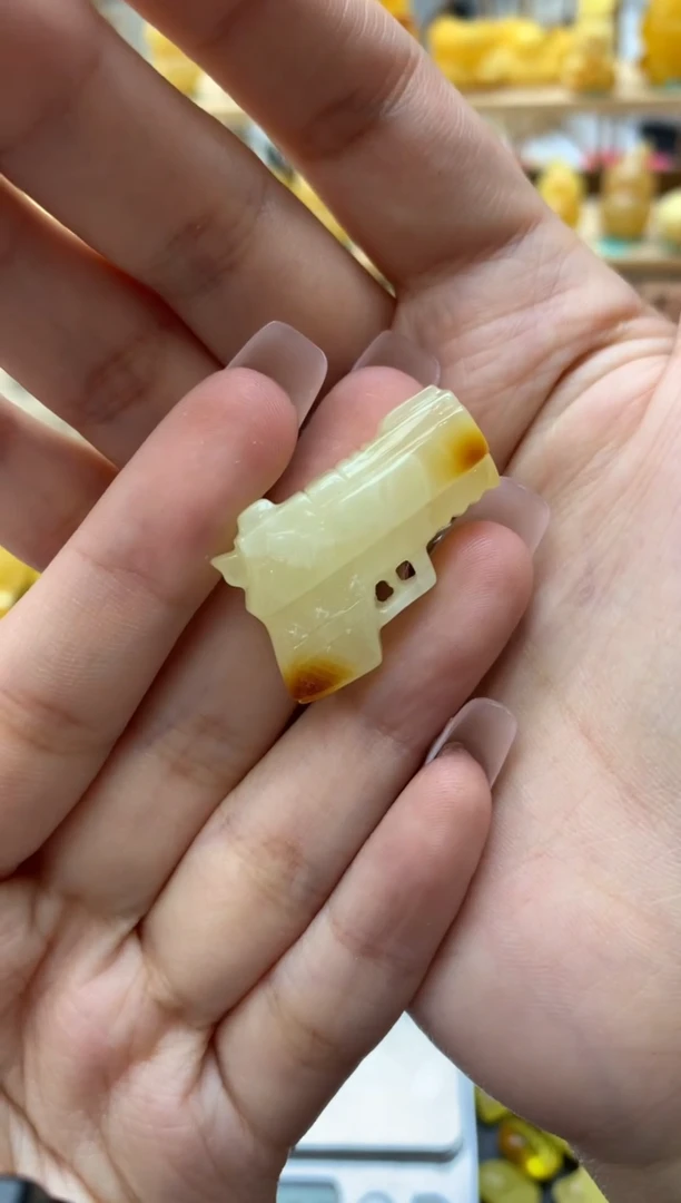 琥珀未镶嵌珠宝奇石薇****บ016琥珀蜜蜡微瑕