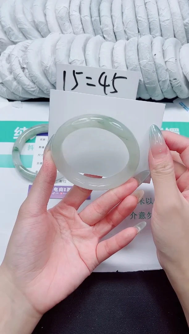石英质玉手镯未镶嵌218-56