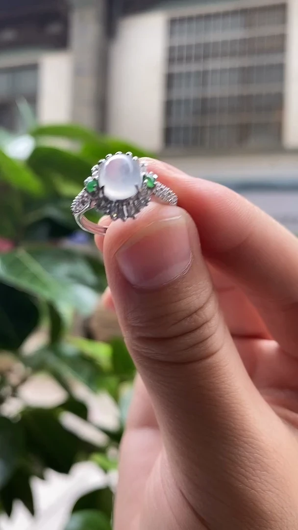 翡翠戒指银S925镶嵌翡翠戒指