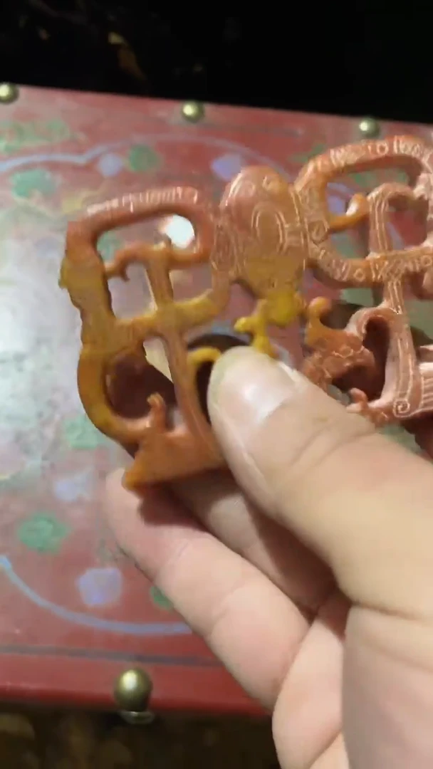 玉米李想专属链接   镂空牌子