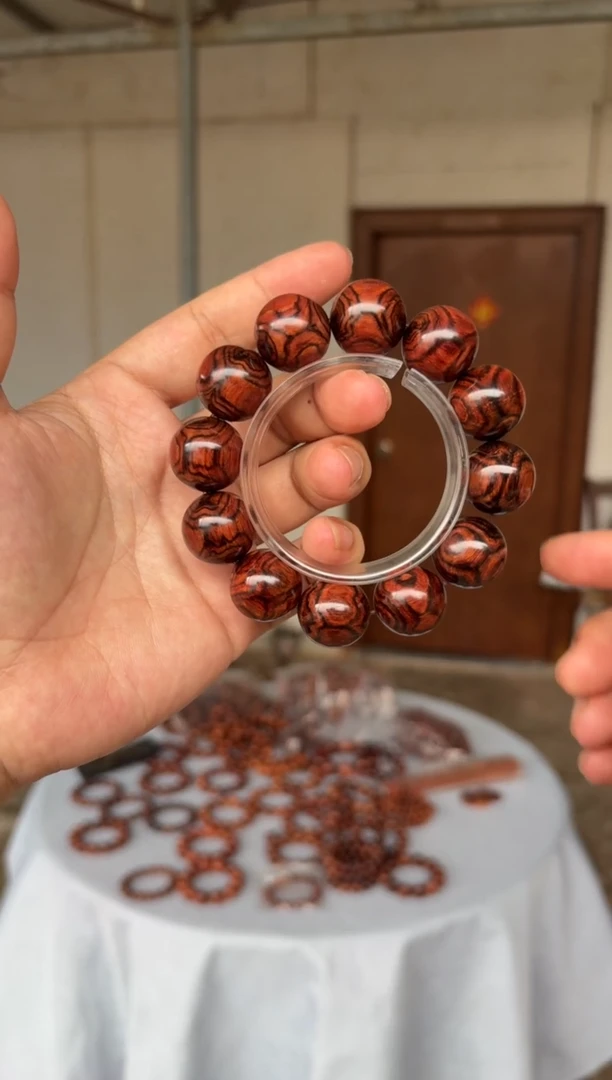 黄花梨/降香黄檀海南黄花梨2..0x纹手串