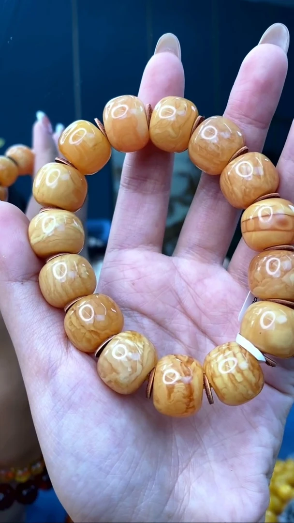 裸石琥珀未镶嵌12/10多样性发其一143