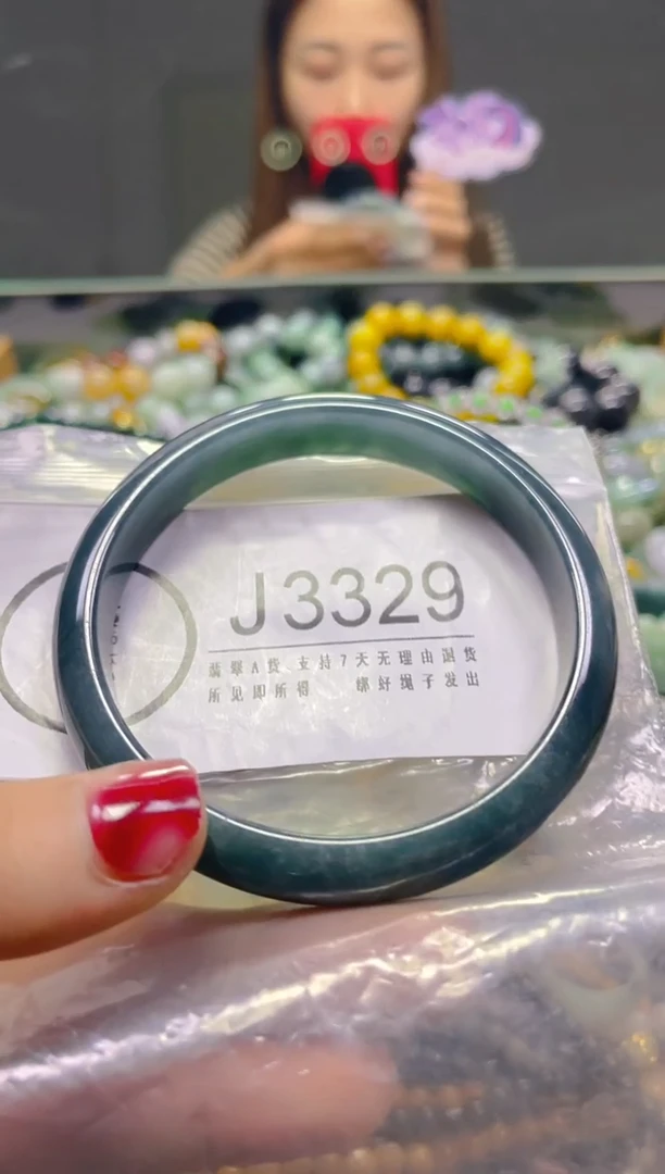 颈饰未镶嵌翡翠58-60/J/翡翠A货，一件也是批发价