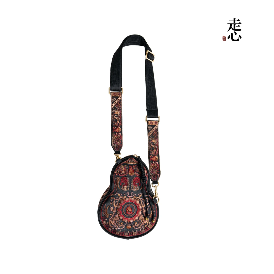 秀款上新!【走心非遗】飞天藻井包包24ZX8147