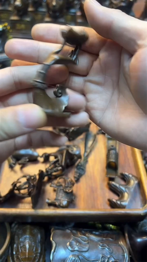 1案台摆件  物品摆件