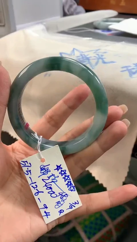 未镶嵌手镯翡翠娜*满翡翠手镯 下单联系小耳机#143