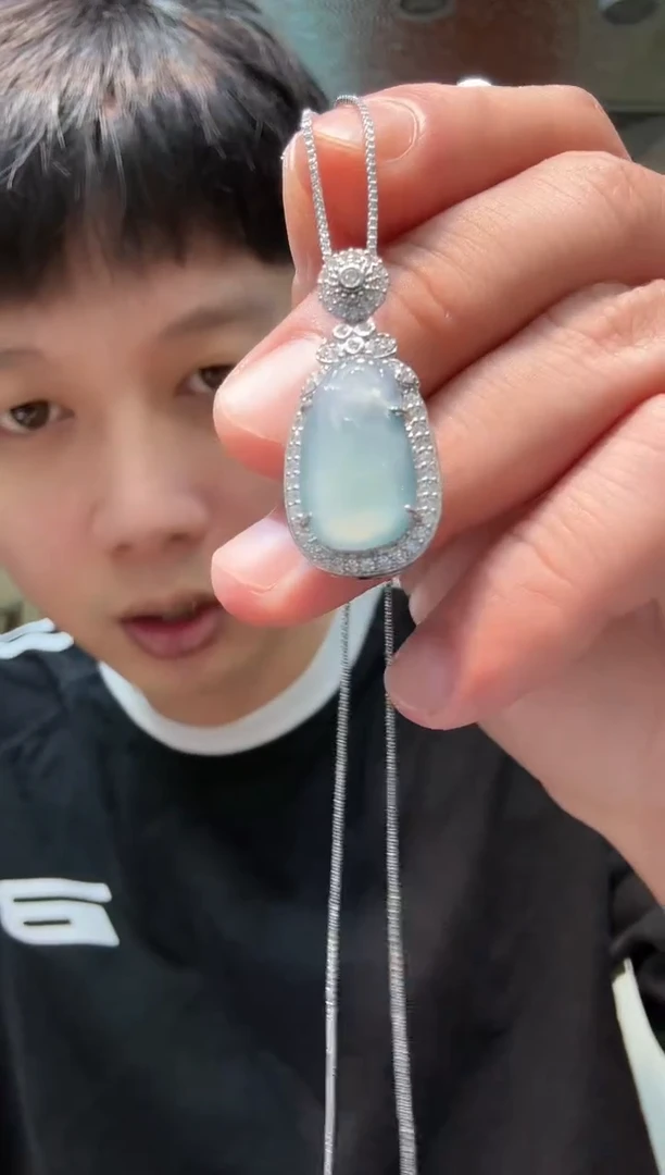 吊坠(不含链)未镶嵌翡翠多样性发货发其一