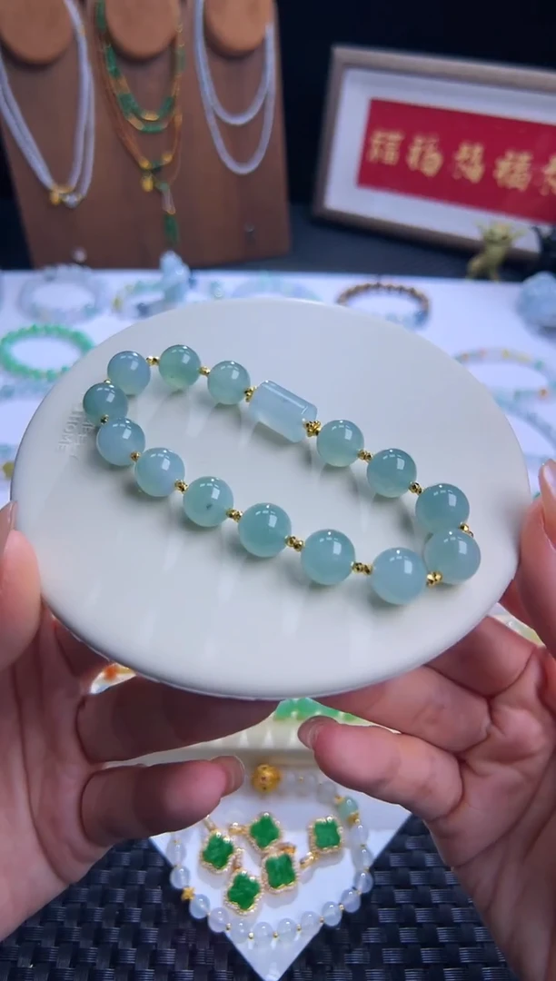 足金镶嵌手串翡翠大卡海蓝之谜！卡10圆珠冰胶特色料！强推！大气！