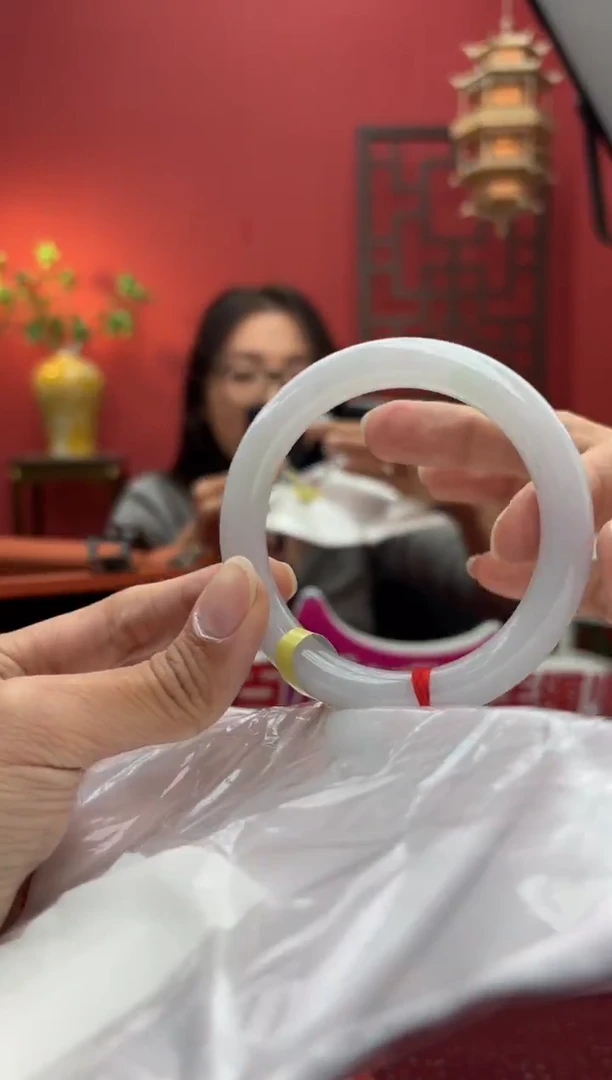 未镶嵌手镯翡翠翡翠手镯4