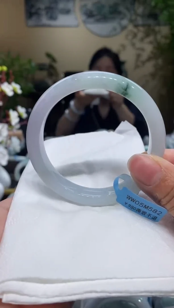 翡翠手镯未镶嵌翡翠57-58