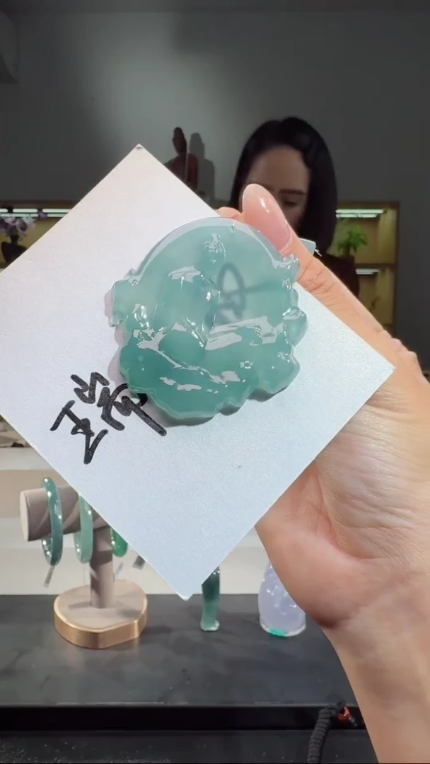 吊坠(不含链)未镶嵌翡翠自在观音