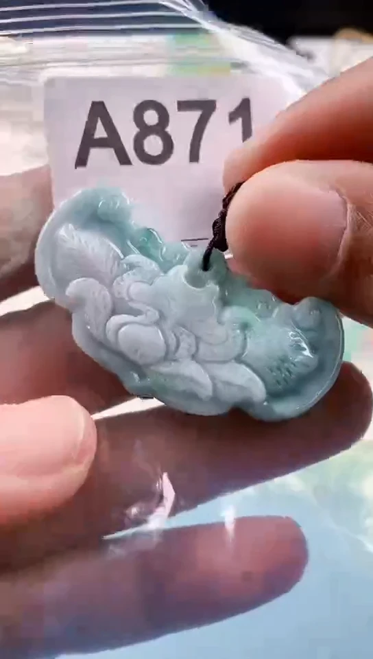 【闪购商品】翡翠挂件未镶嵌天然翡翠吊坠挂件