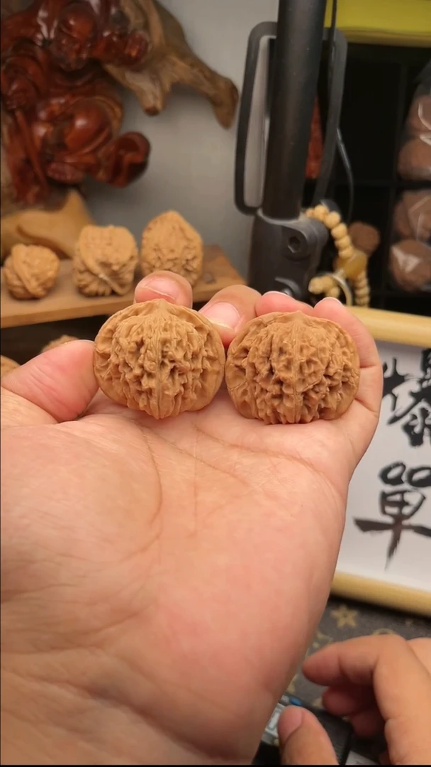 文玩核桃吊坠四座楼43
