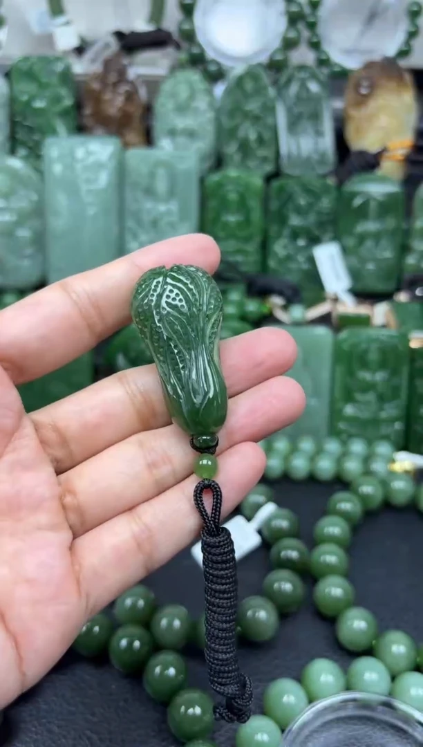 和田玉（碧玉）未镶嵌吊坠(不含链)和田玉（碧玉