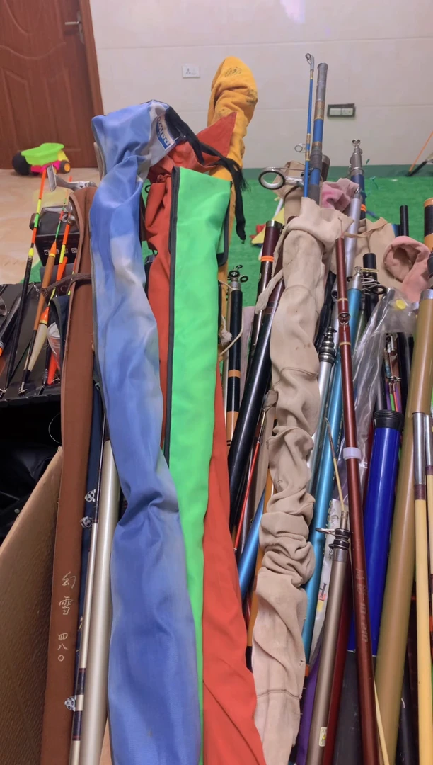 闪购名称     一抹笑二手渔具看好再下单呦~