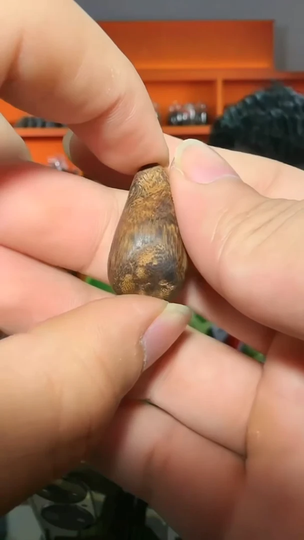 沉香吊坠75号瘤疤多样性发一