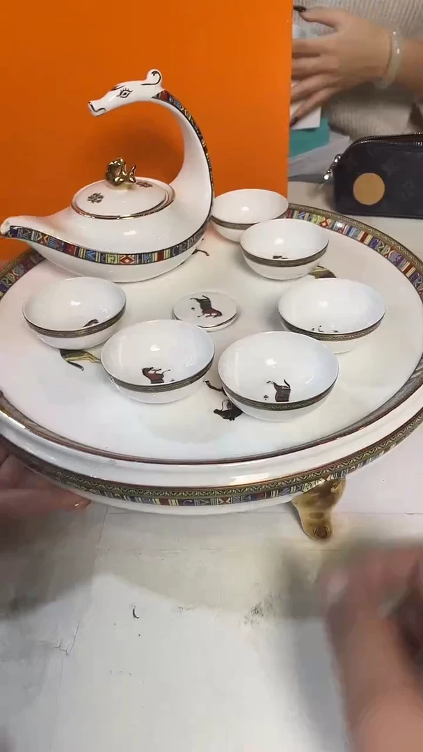 杯鸿辉家品牌瓷器，京东包邮！