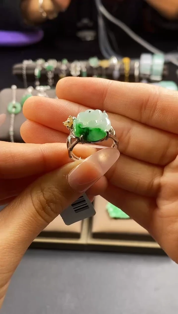 颈饰银S925镶嵌翡翠14082