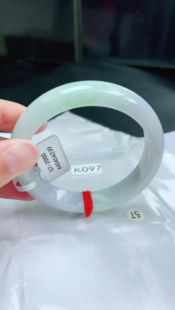 翡翠手镯未镶嵌缅甸天然a货翡翠5758