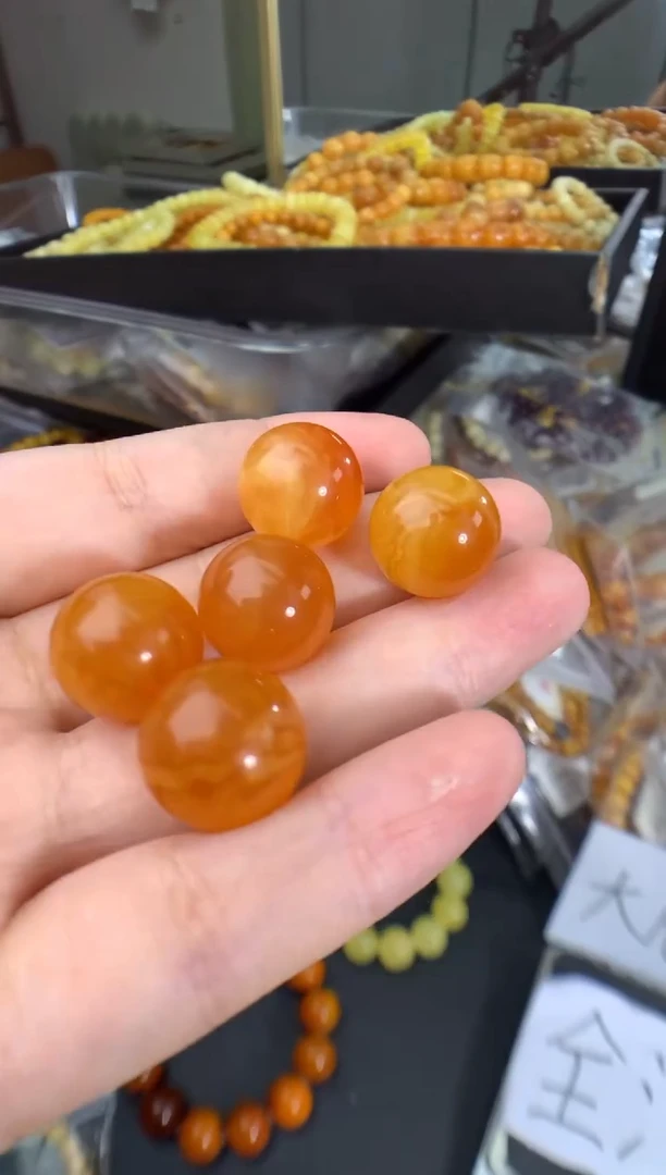 琥珀未镶嵌珠宝奇石多样性发一件