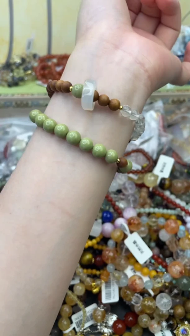 未镶嵌玛瑙手饰483