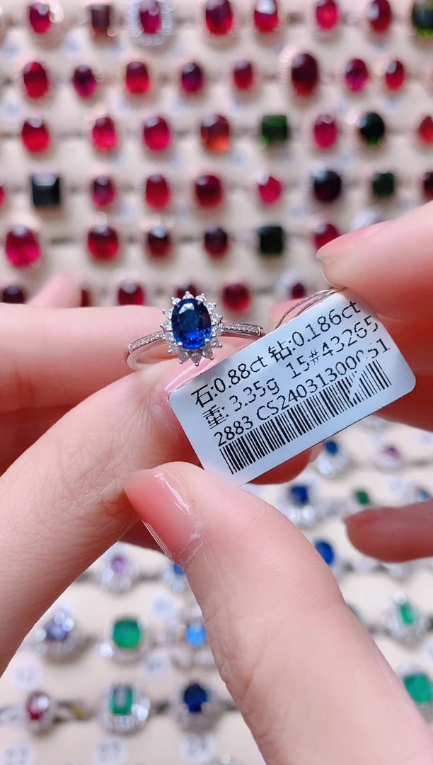 【闪购商品】蓝宝石18K金戒指18K金镶嵌1