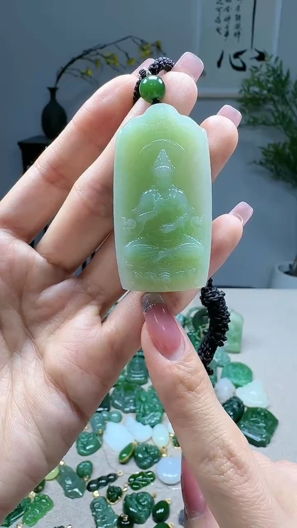 未镶嵌和田玉挂件1