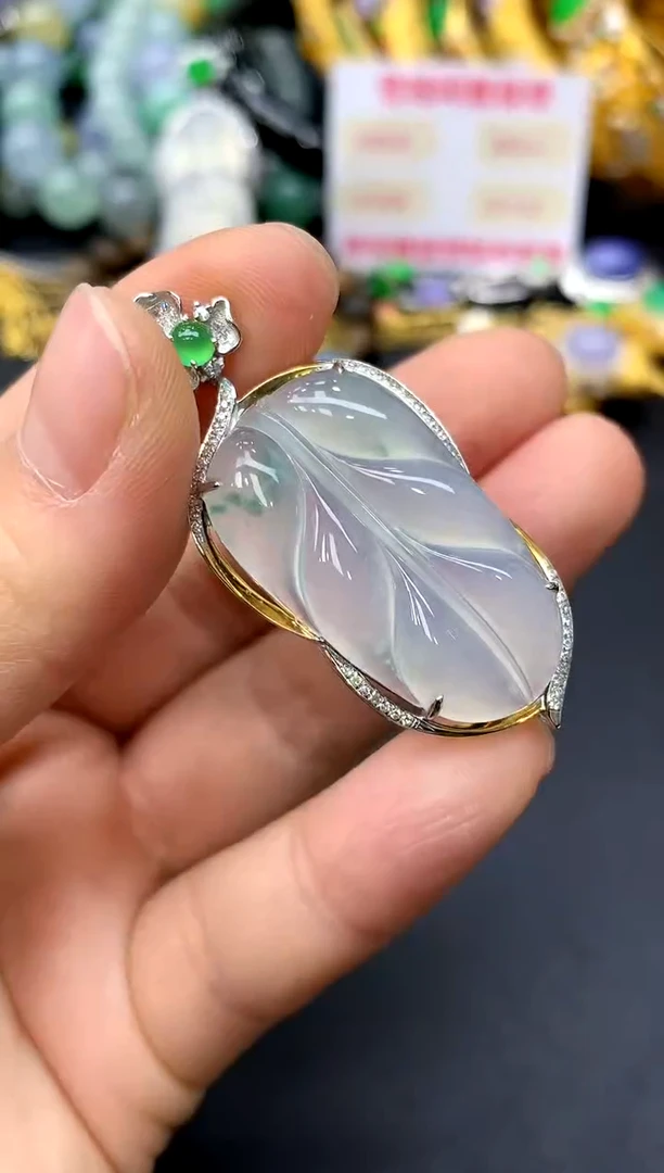 颈饰18K金镶嵌翡翠317-中国好珍宝