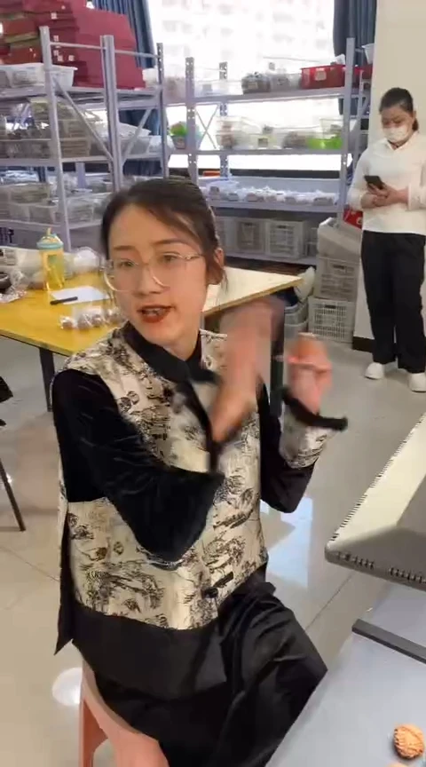 【闪购商品】文玩核桃把件苹果园37以下全品