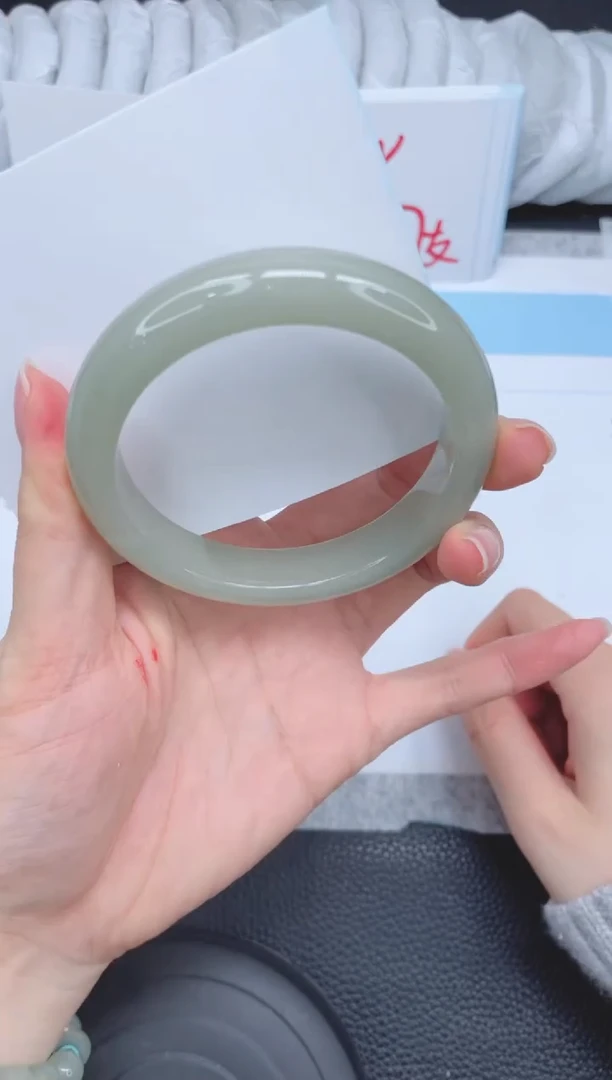 未镶嵌手镯石英质玉218-55.5