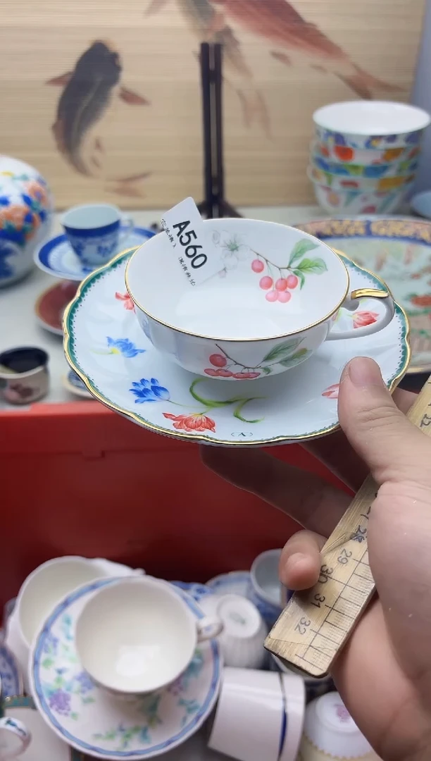 瓷片小*蛋560二搭