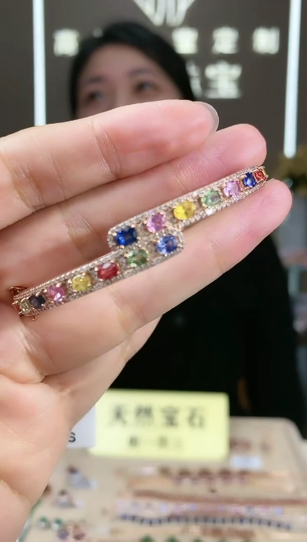 【闪购商品】彩色蓝宝石手镯银S925镶嵌手镯