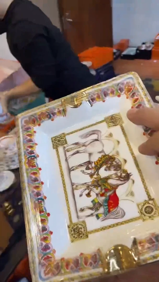 杯鸿辉家品牌瓷器，京东包邮！