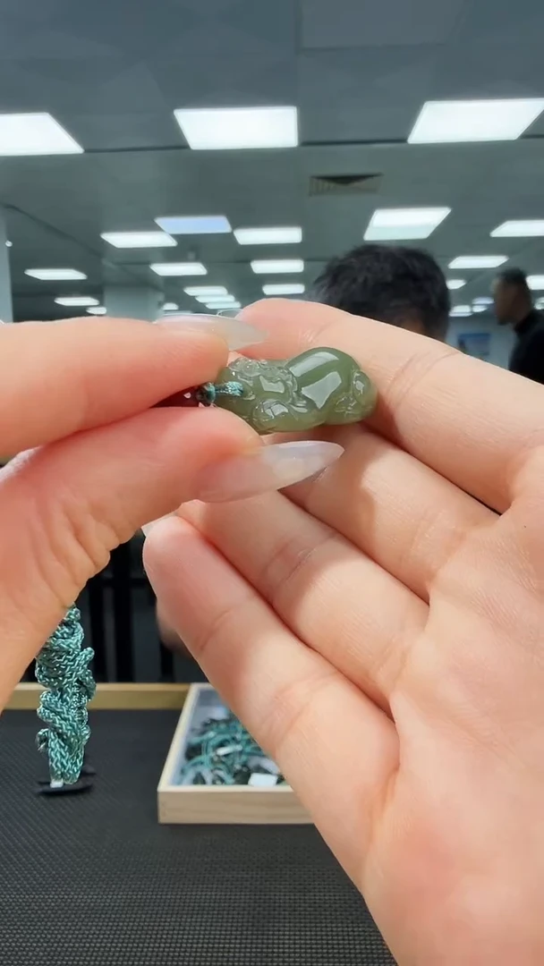 吊坠(不含链)未镶嵌和田玉和田玉貔貅吊坠（多样性发其一）