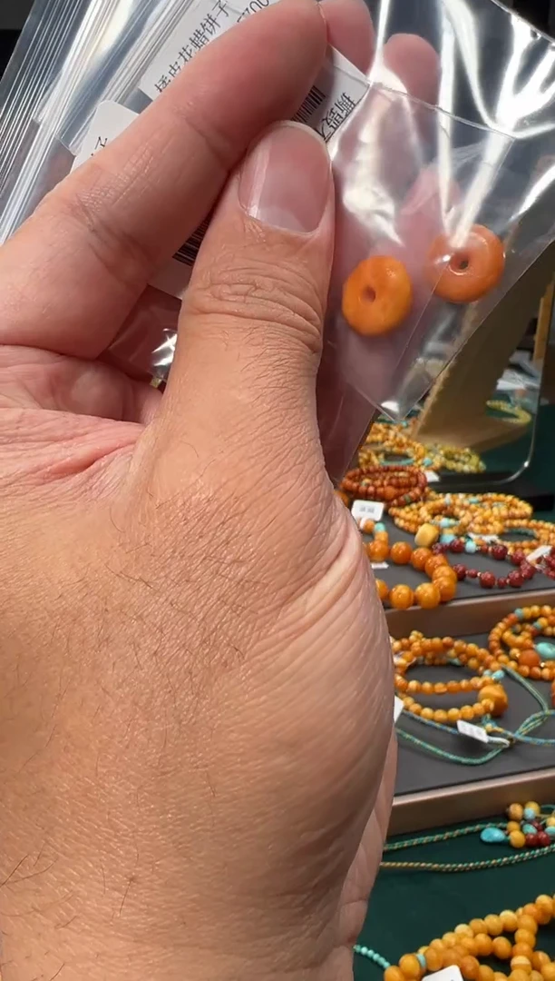 【闪购商品】琥珀裸石未镶嵌（微瑕）橘皮花蜡饼子-S9