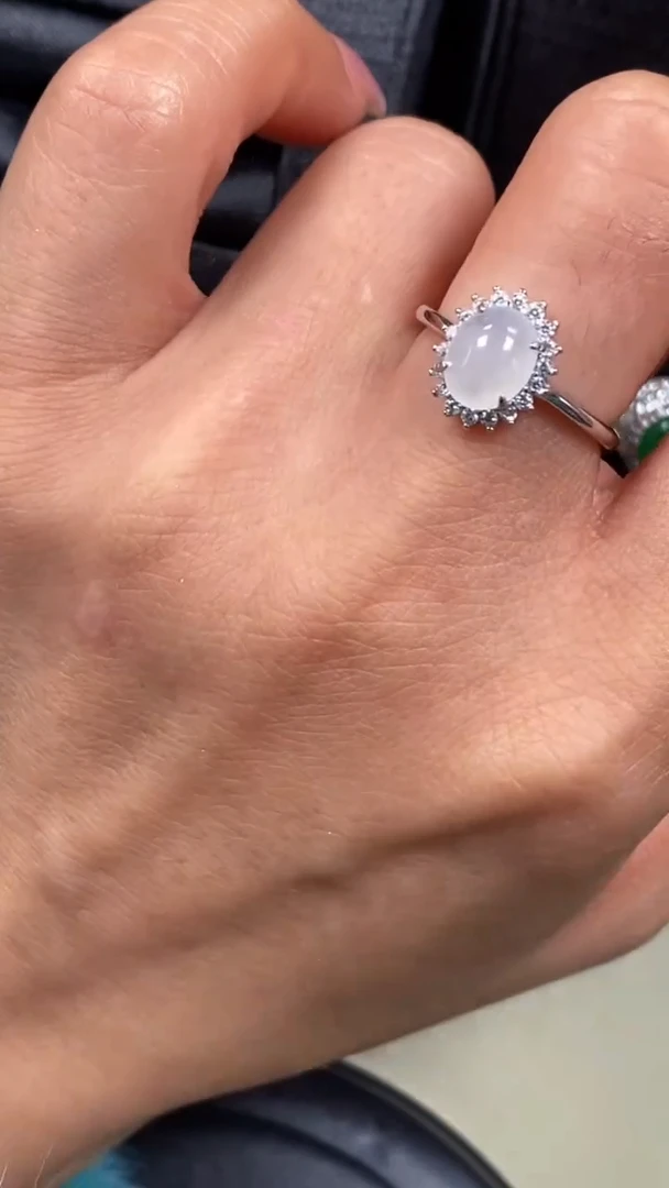 【闪购商品】翡翠戒指银S925镶嵌6937