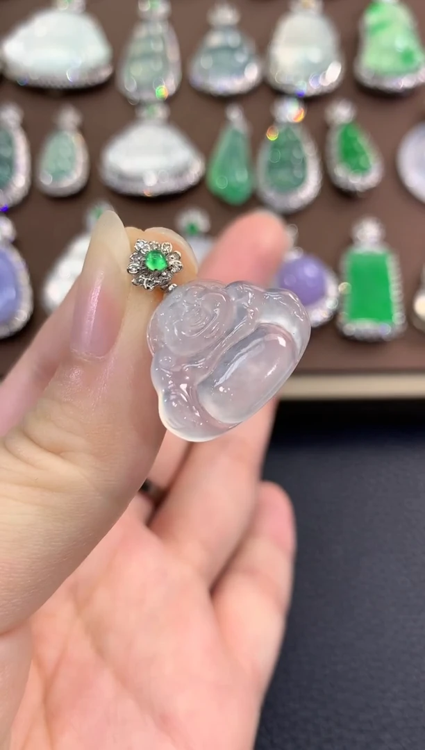 吊坠(不含链)18K金镶嵌翡翠春日珠宝 B32多样性一件发