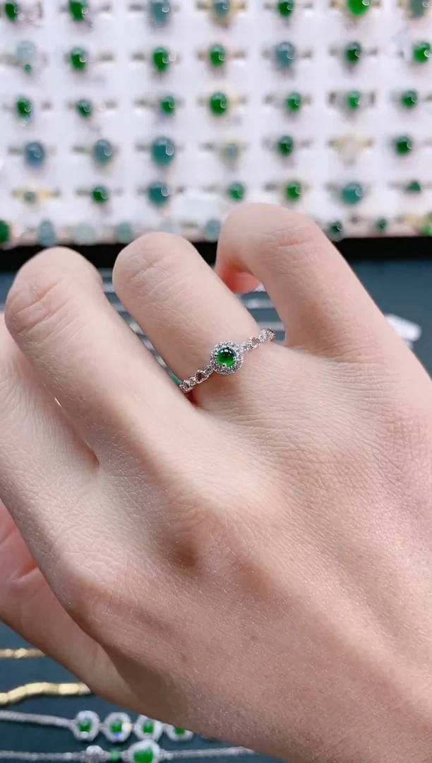 【闪购商品】翡翠戒指银S925镶嵌天然翡翠