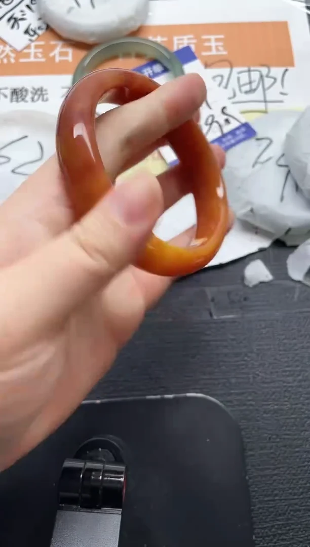 未镶嵌手镯石英质玉39-62