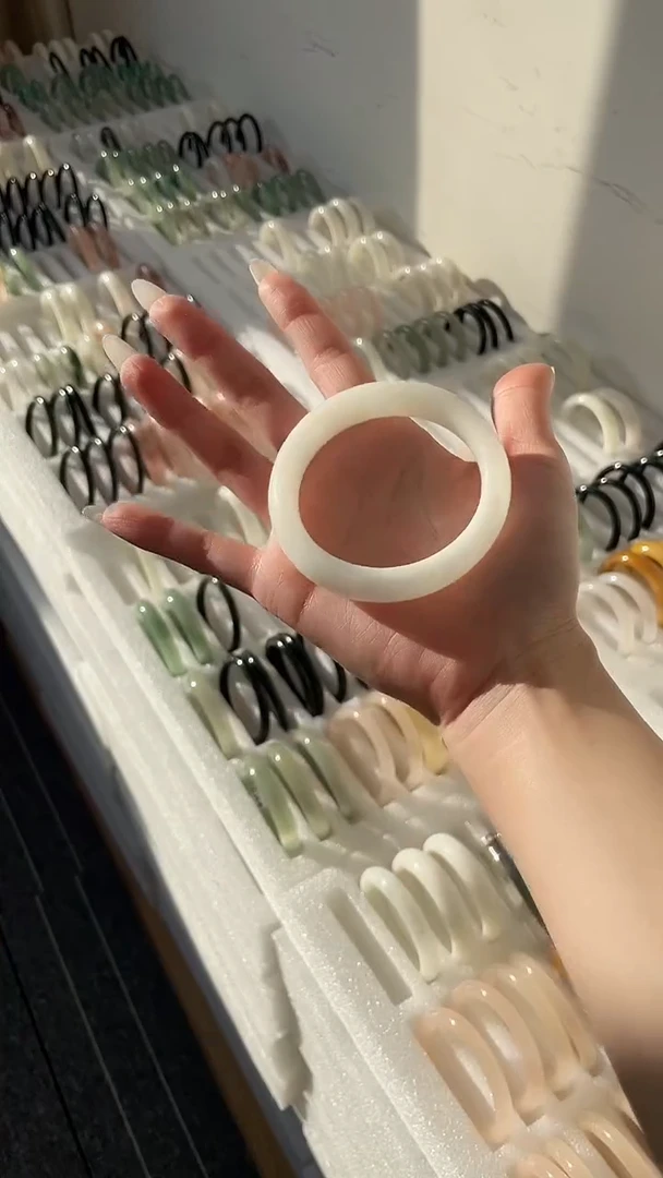 未镶嵌手镯和田玉HT65-60