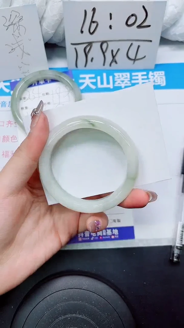【闪购商品】石英质玉手镯未镶嵌S205-53/54