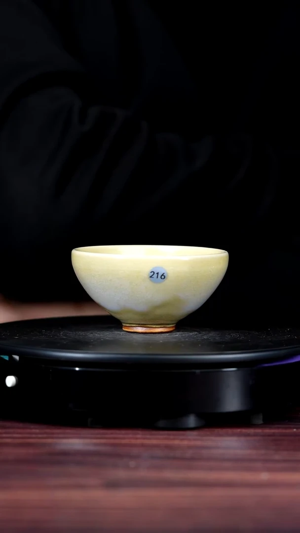 216#一级品原矿钧瓷鸡心杯