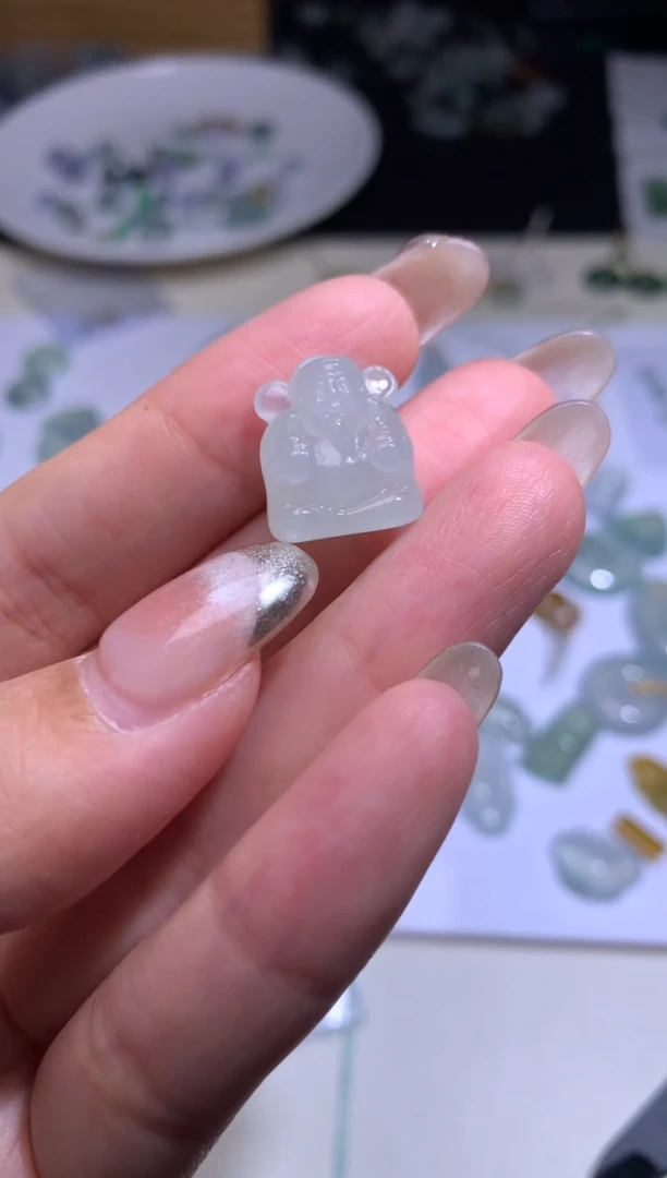 未镶嵌定制翡翠毛货