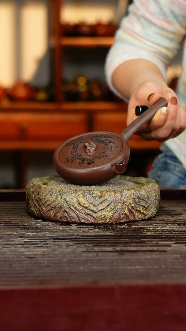 宜兴原矿紫砂壶茶壶宜兴原矿紫砂壶茶壶80C