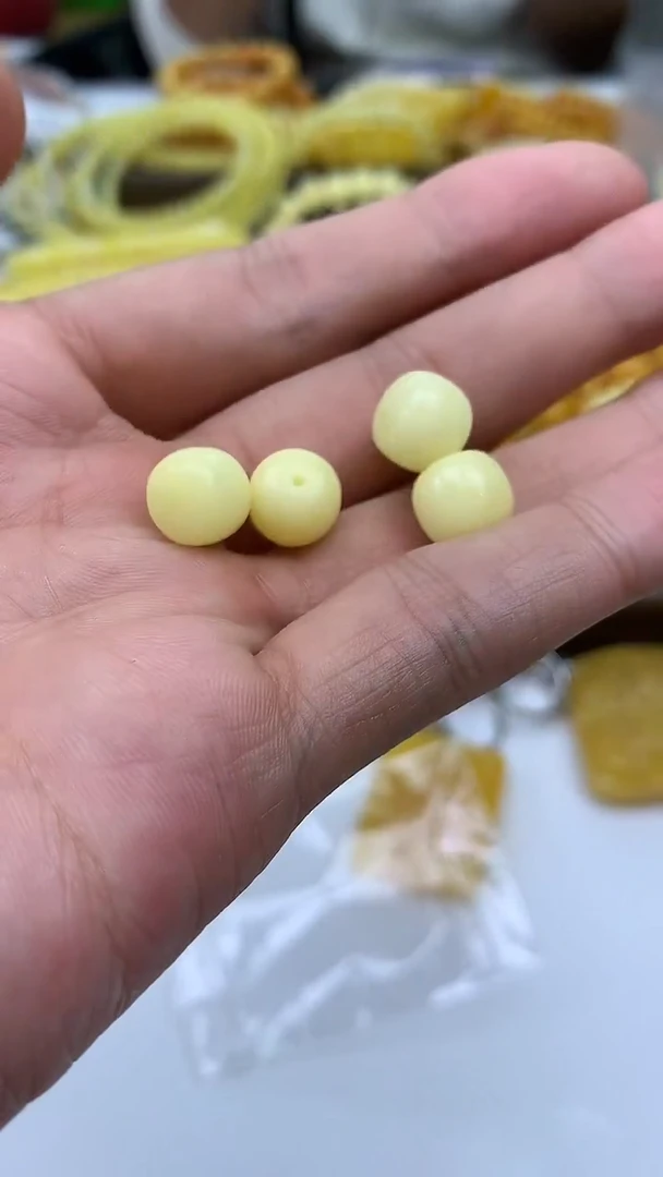 裸石蜜蜡未镶嵌单珠多样性发其一