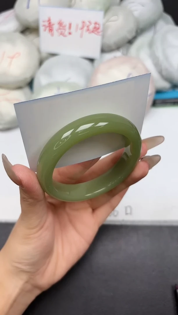 未镶嵌手镯石英质玉278-55-56