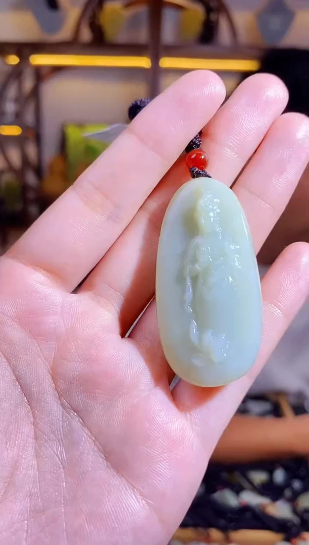 颈饰未镶嵌和田玉1